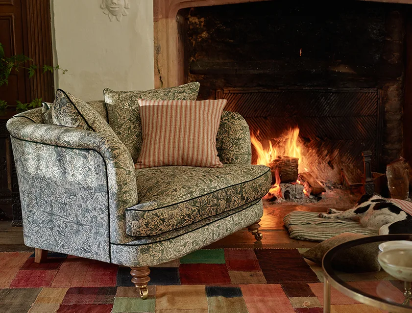 Helmsley Snuggler in V&A Threads of India Opulent Velvets Forest Creatures Hunter piping in Swiss Velvet Olive and scatter in Stockport Stripe Flame