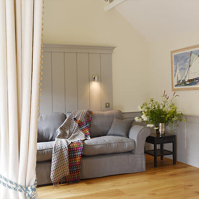 Lanhydrock 3 Seater Sofa in Stonewashed Linen